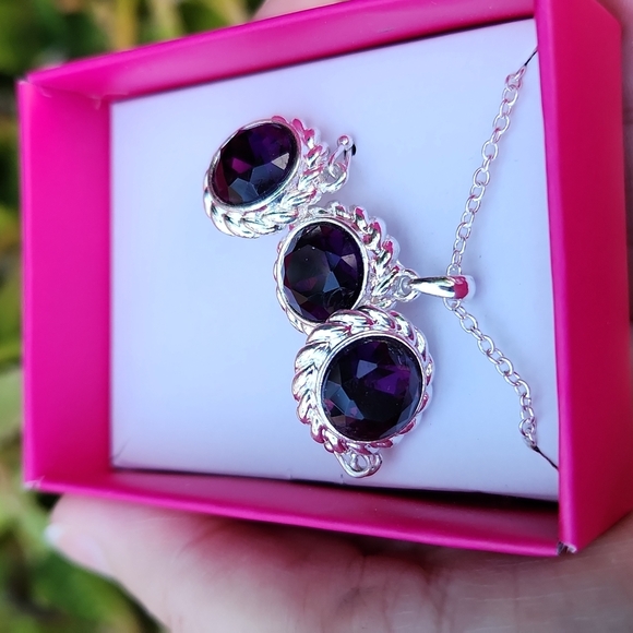 NEW! FEBRUARY - Birthstone Necklace & Earring Set - February purple - Picture 10 of 13